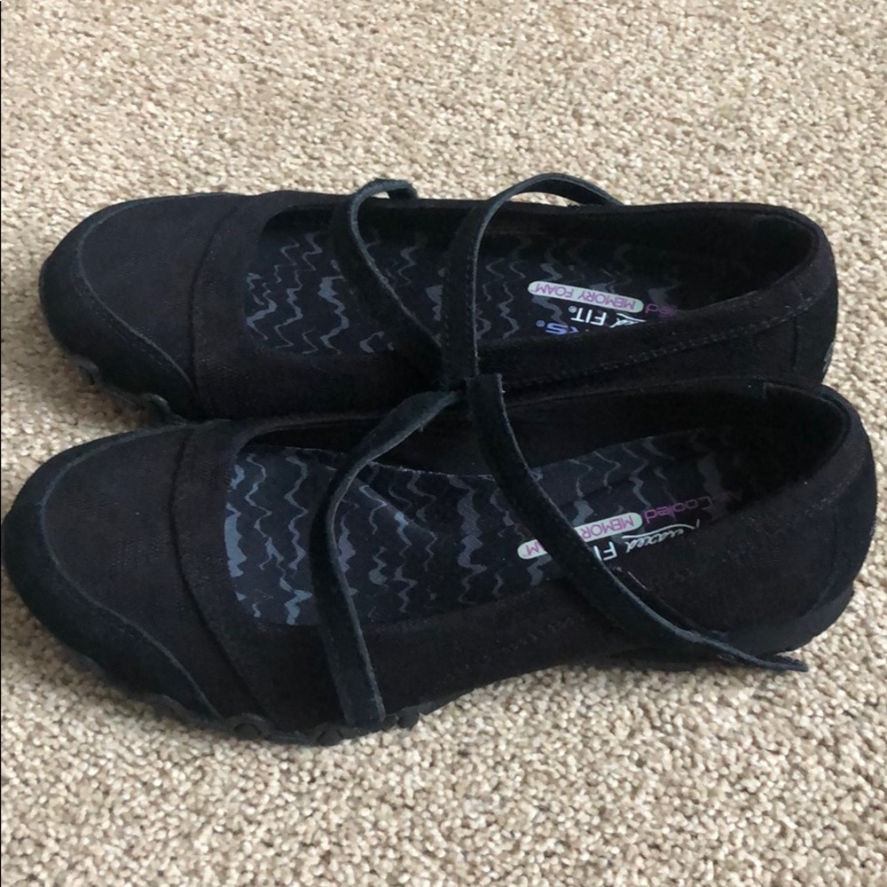 Sketchers Black Mary Janes